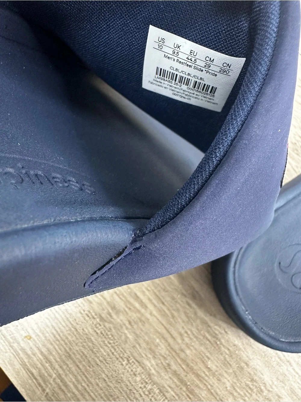 Lululemon MEN Restfeel slide PRIDE Size 10- NWT